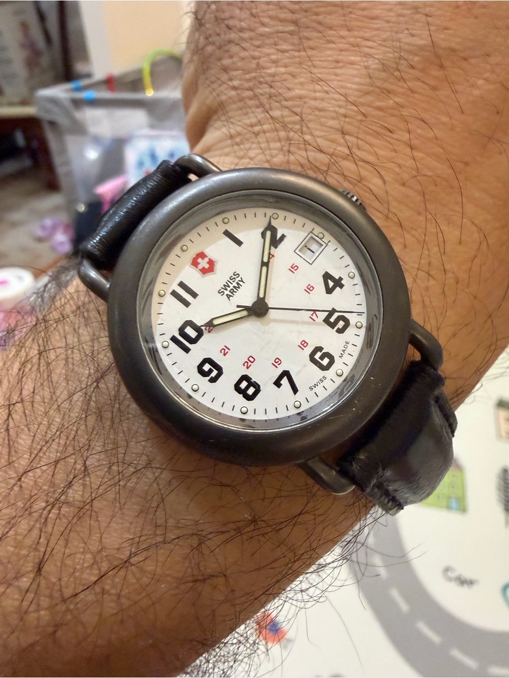 Vintage 90s Victorinox Swiss Army Cavalry Gunmetal Watch 24531 Mid-Size Runs